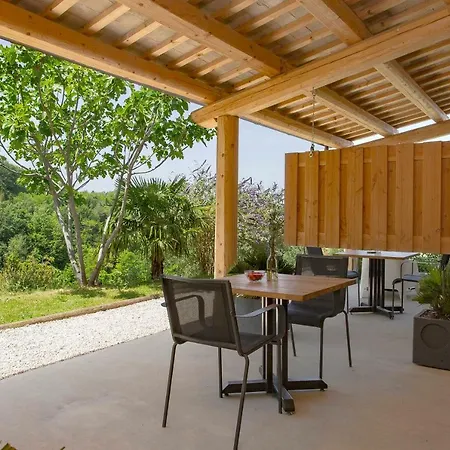 Apartment Unico Senso Montottone